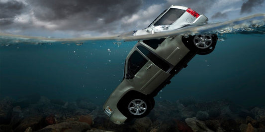 How to Escape a Sinking Car: Step-by-Step Guide